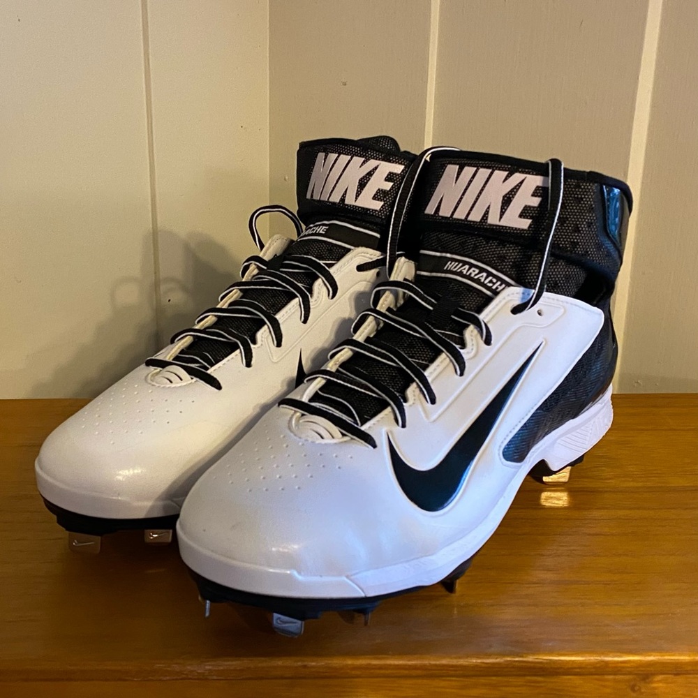 Nike Metal Baseball Cleats